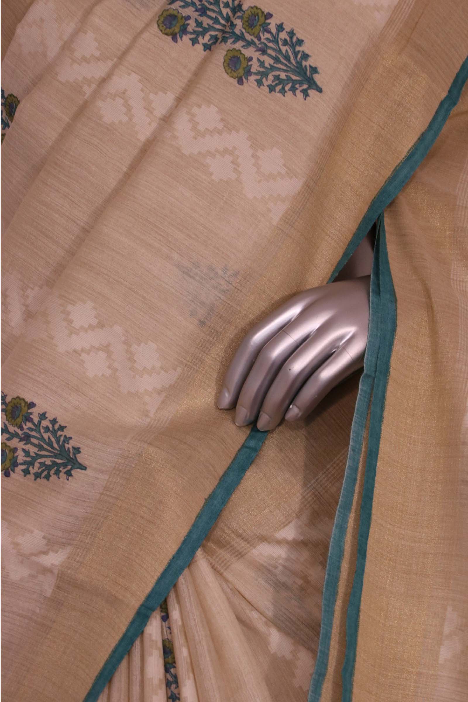 Handloom Pure Tussar Silk Saree AL203733